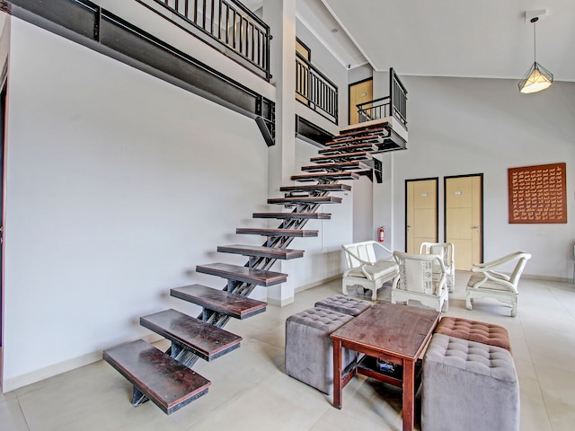 キャピタル O 91377 MK プライム シャリア