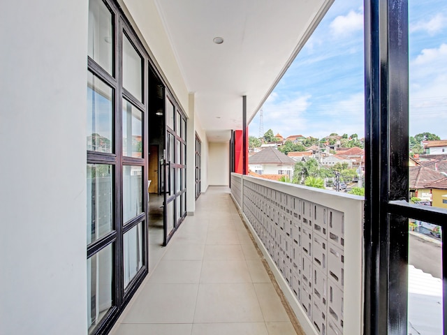 キャピタル O 91377 MK プライム シャリア