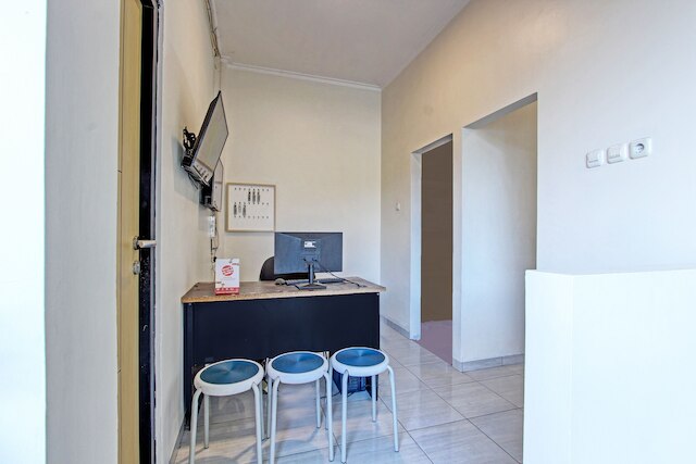 キャピタル O 91377 MK プライム シャリア