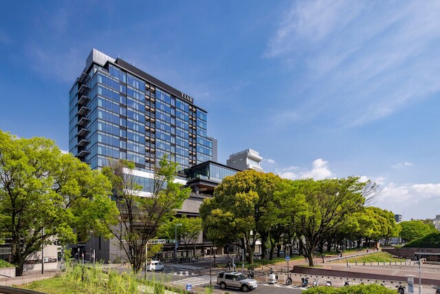 TIAD 、オートグラフ コレクション