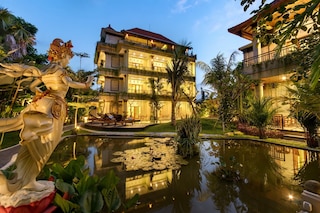 ヒドゥン・パドマ・リトリート