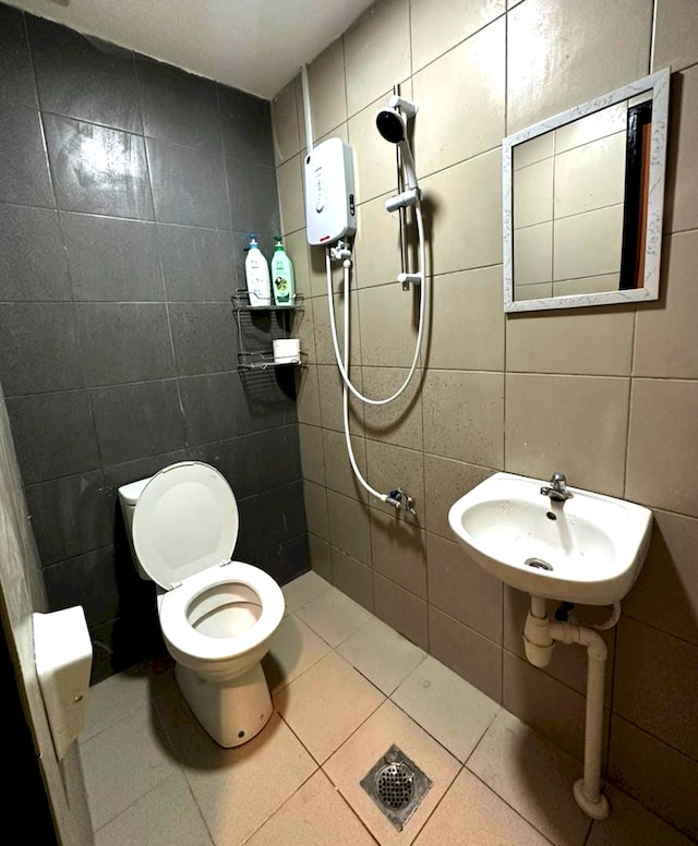 スポット オン 90777 アイマン ルーム