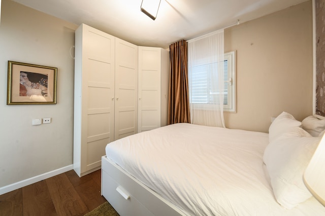 ブティック1BRアパートと駐車場