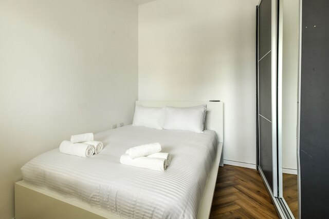 ビーチサイド チャーム オン ベン イェフダ 2BR アパートメント