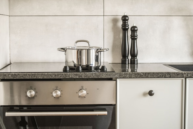 ビーチサイド チャーム オン ベン イェフダ 2BR アパートメント