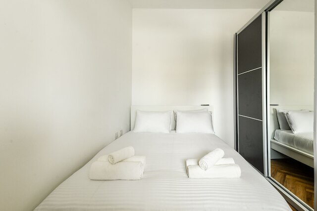 ビーチサイド チャーム オン ベン イェフダ 2BR アパートメント