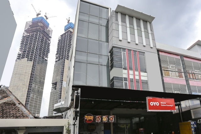 スーパー OYO キャピタル O 90056 ウィスマ ケボン カチャン 9