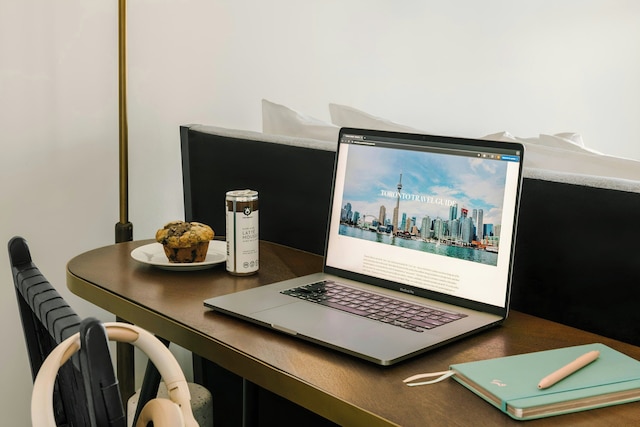 Sonder by Marriott Bonvoy アルテサ アパートメンツ ウェスト クイーン ウェスト