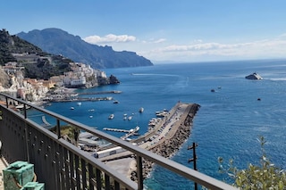 アマルフィ デタッチド シー ビュー ヴィラ ウィズ ソラリウム テラス