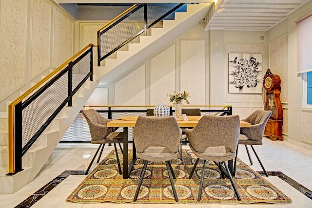 コレクション O 91397 タスキヤ コステル シャリア