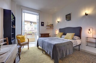 古い橋近くのエレベーター付きスタジオスイート