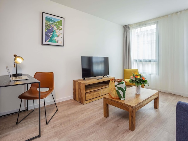 アパートスタイルホテル アダージョ モンペリエ サントル コムディ