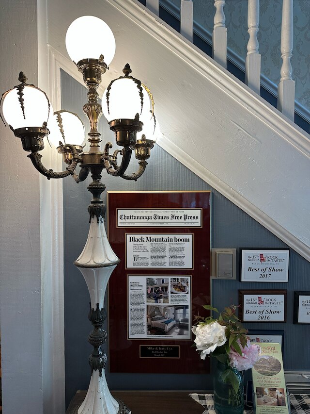 レッドロッカーイン