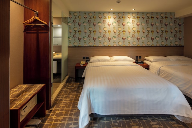 Rich & Free Hotel Kaifeng