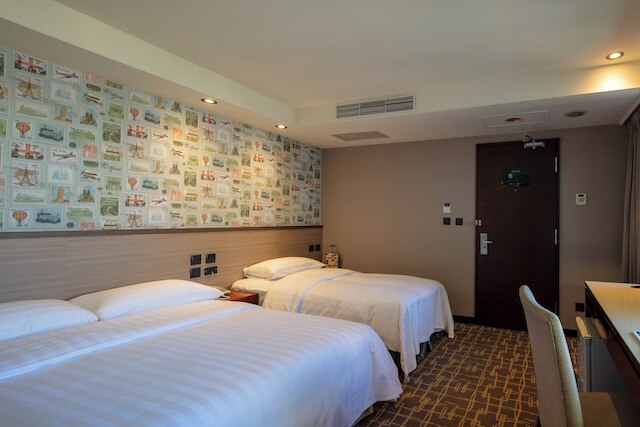 Rich & Free Hotel Kaifeng