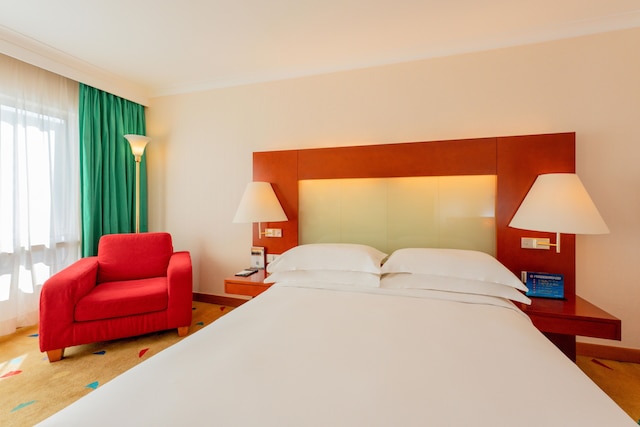 Grand Skylight Hotel Royal