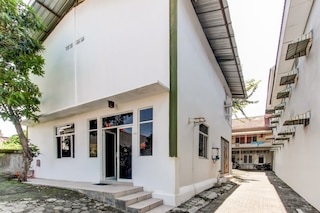 OYO Life 91374 アジア ステイ セマラン Syariah