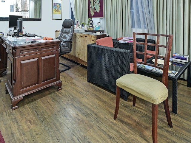 OYO 90780 J  ホテル  ブキッ ビンタン