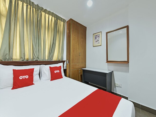 OYO 90780 J  ホテル  ブキッ ビンタン