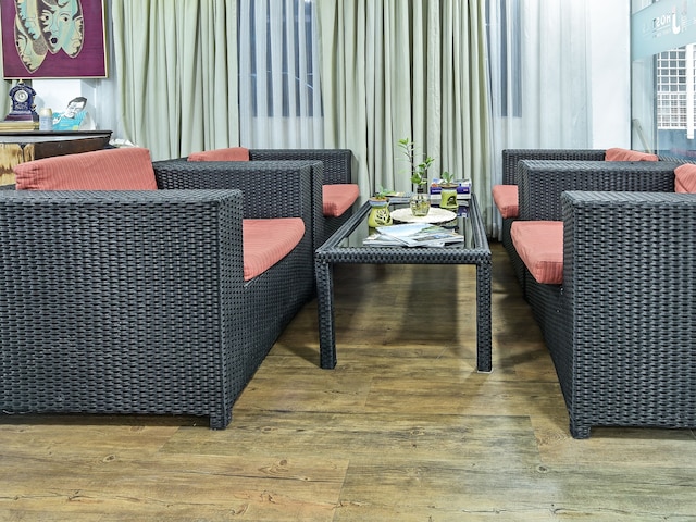 OYO 90780 J  ホテル  ブキッ ビンタン