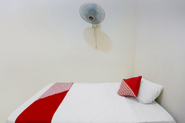 ホテル O リンギン ピトゥ 2 シャリア ニア アヌグラ シナール ラウタン