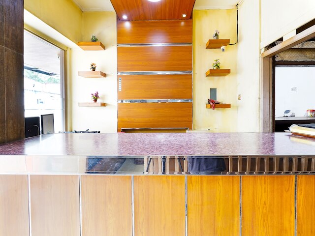 スポット オン 91444  ホテル  アリンビ