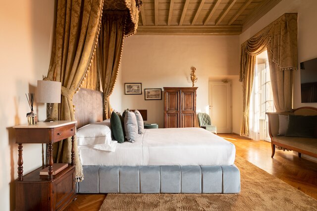 ロジアートデイサーヴィティ