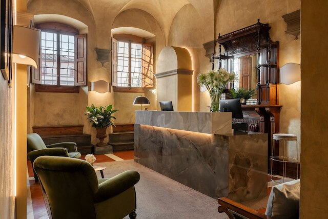 ロジアートデイサーヴィティ