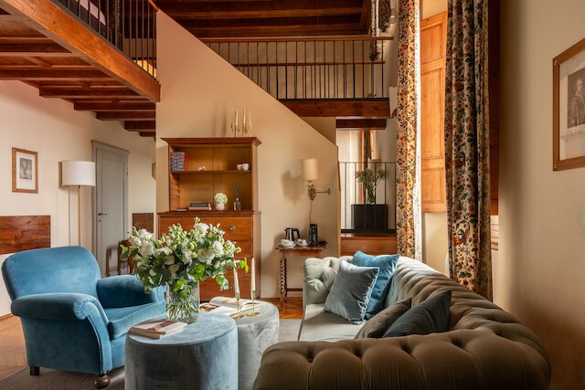 ロジアートデイサーヴィティ