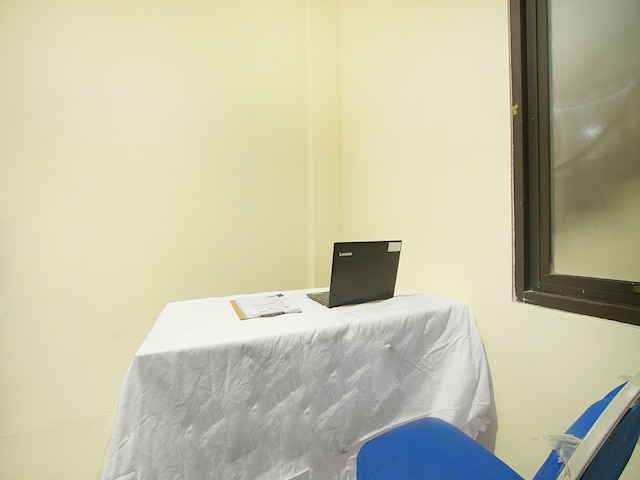 OYO 91401 アルメーラ