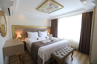 ブルー ゼルゼヴァン コナク ホテル