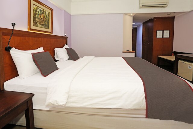 コレクション O 91898 シリーズ ホテル クニンガン