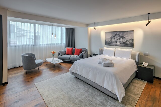 アンベルス 64, アン アセンド コレクション ホテル