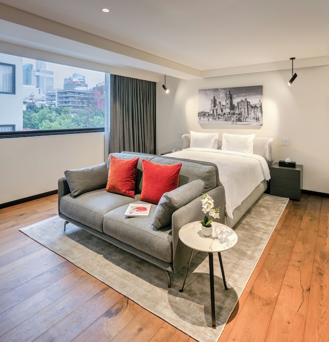 アンベルス 64, アン アセンド コレクション ホテル