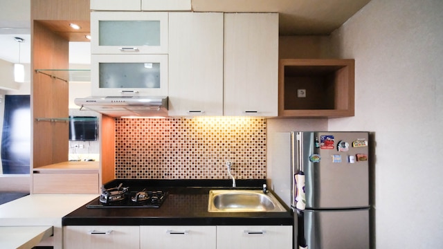 ホーミー アンド タィディ ベッBRム アット プリ マス アパートメント