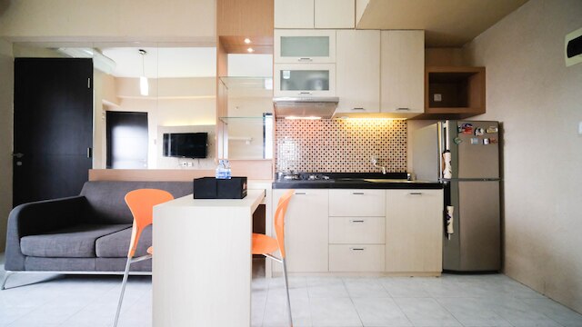 ホーミー アンド タィディ ベッBRム アット プリ マス アパートメント