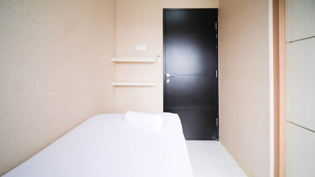 ホーミー アンド タィディ ベッBRム アット プリ マス アパートメント