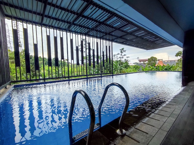 ホーミー スタジオ コルドバ エドゥパートメント スマラン アパートメント