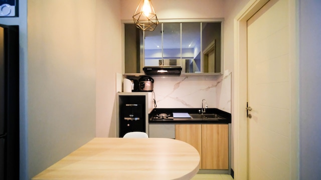 シンプル アンド コージー スタジオ アット ベンソン スーパーモール マンション  アパートメント