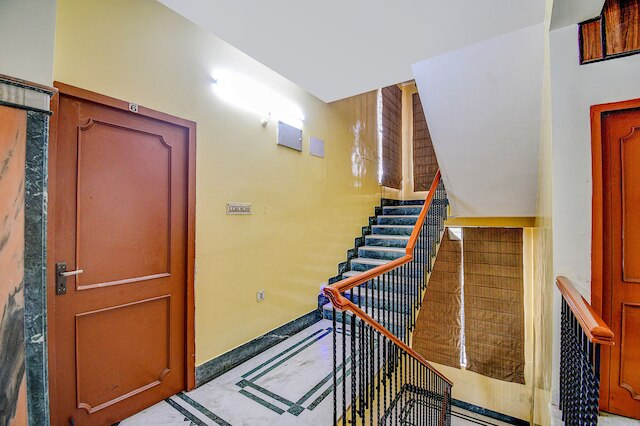 ファブエクスプレス ウラッシュ レジデンシー