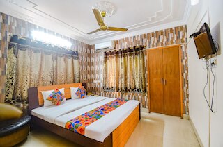 ファブエクスプレス ヘリテージ  イン