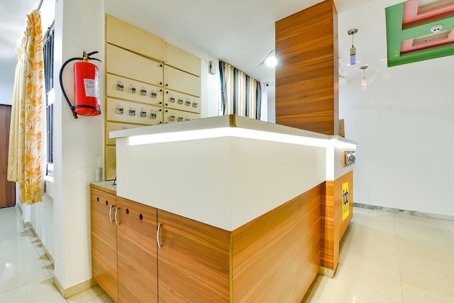 ファブホテル ラジ ラトナ