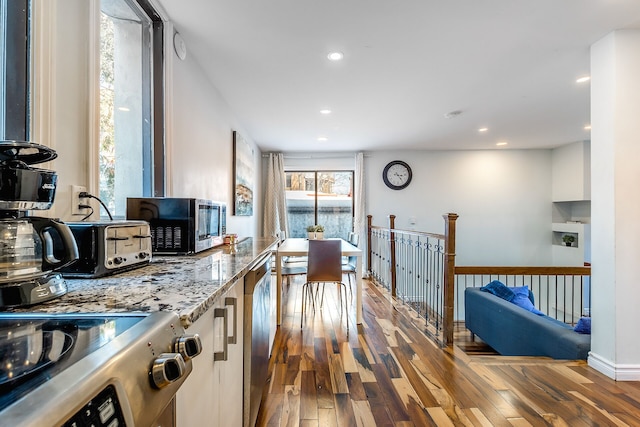 ガレージ付きシックなタウンホームDt MTL