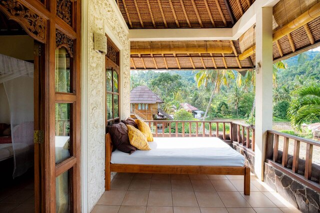 アユンダ バイ スパラ