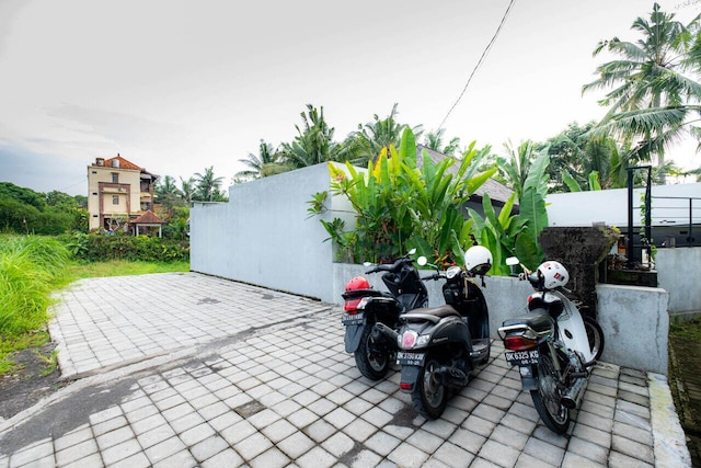 アユンダ バイ スパラ