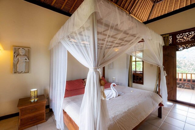 アユンダ バイ スパラ