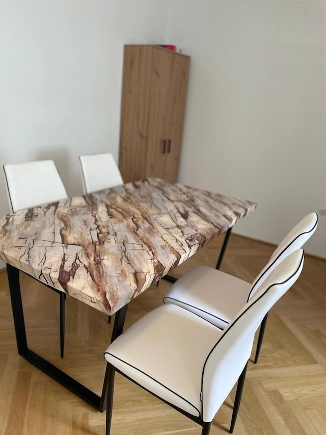 アンビエンテ ウォーニング アム ステファンスプラッツ