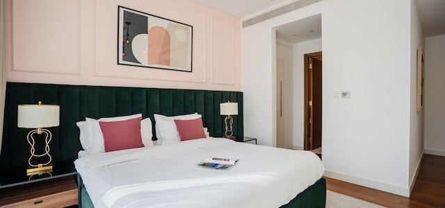 Aya - 圧倒的な2BRシティウォーク、バルコニー付