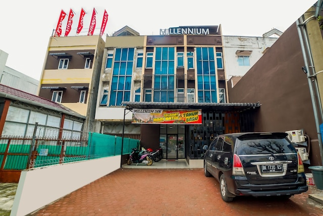 キャピタル O 90874 ミレニアム イン 2