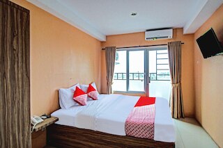 ホテル O トリダサ